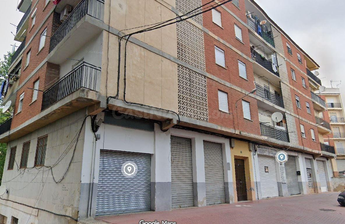 SE VENDE inmueble ALQUILADO en Buñol - foto 4