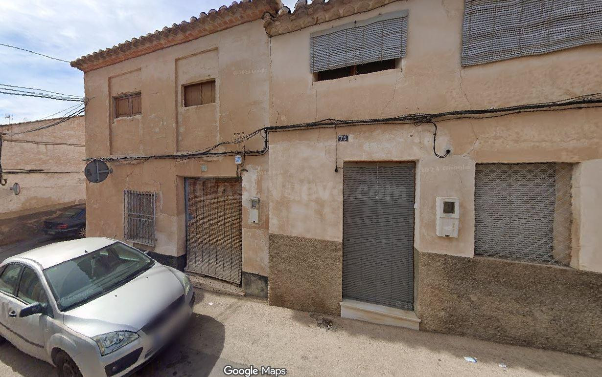 SE VENDE inmueble ALQUILADO en Jumilla - foto 3
