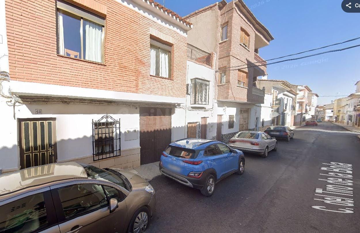 SE VENDE inmueble ALQUILADO en Tarazona de la Mancha - foto 3