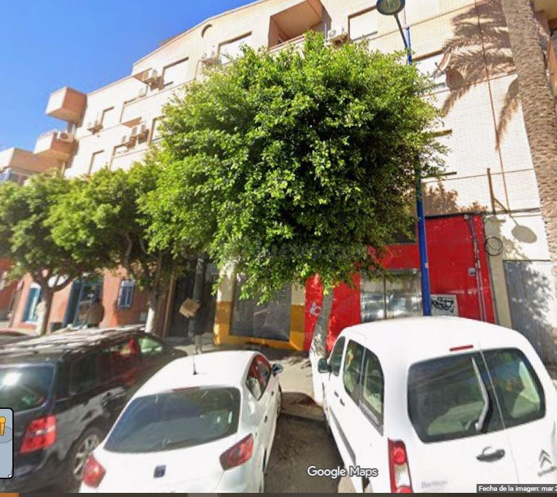 Oportunidad inmueble alquilado en Almería capital para inversores