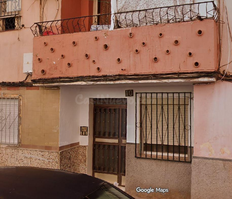 SE VENDE inmueble ALQUILADO en Almería