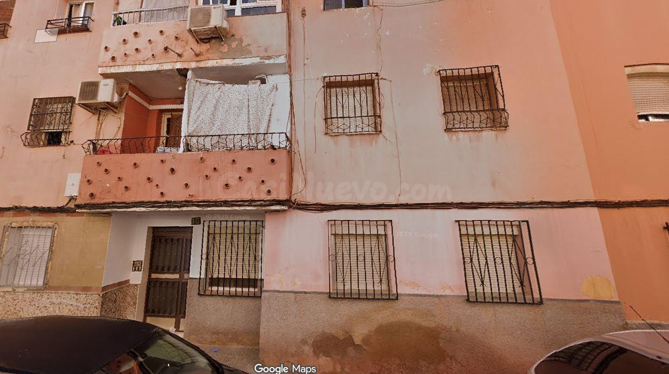 Oportunidad inversión inmobiliaria en Almería capital (2 hab - foto 2