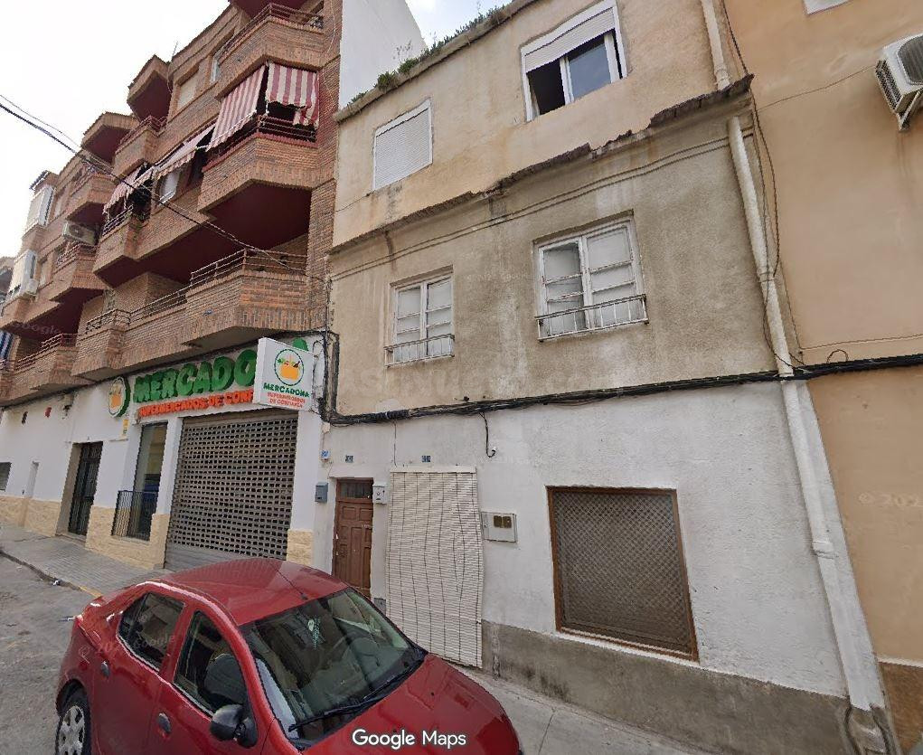SE VENDE inmueble ALQUILADO en Abarán - foto 3