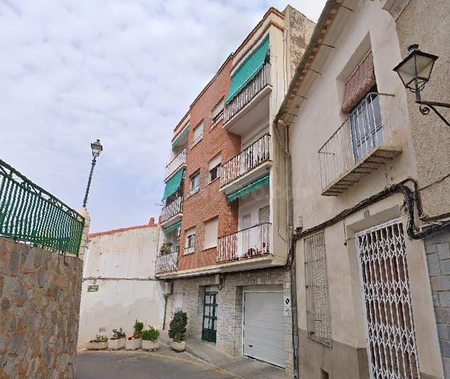 SE VENDE inmueble ALQUILADO en CALLE AGUA 1 000 1 DCH Abarán, (Murcia).