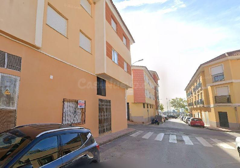SE VENDE inmueble ALQUILADO en Alhama de Murcia