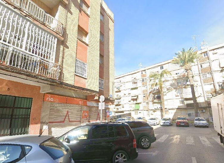 SE VENDE inmueble ALQUILADO en Murcia