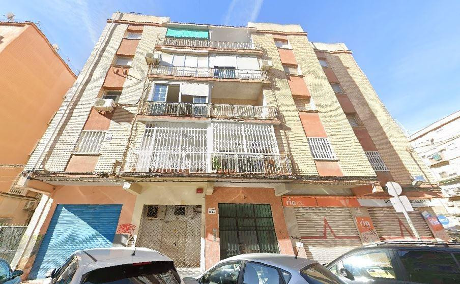 SE VENDE inmueble ALQUILADO en Murcia - foto 2