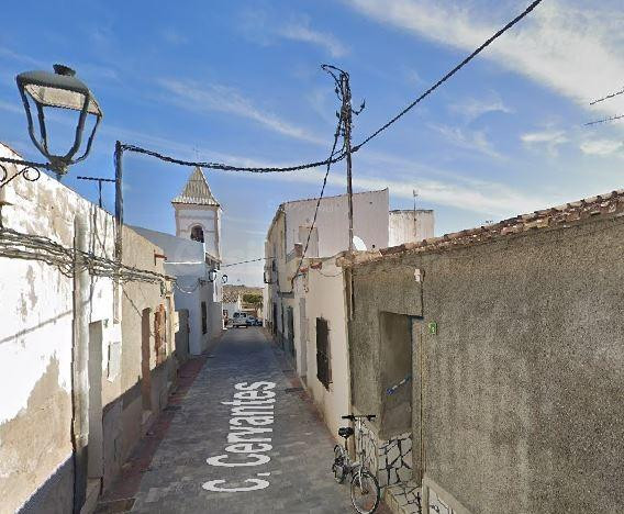SE VENDE casa OKUPADA en CERVANTES Nº 7 Gallardos (Los) (Alm - foto 3
