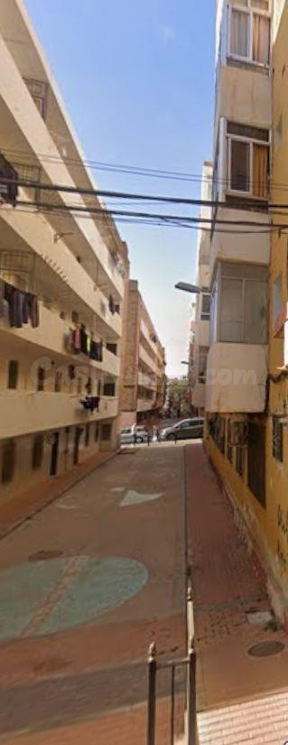 Se venden 2 Pisos ALQUILADOS en CALLE CAMPORRUBIO 1 E 3 3 Al - foto 3
