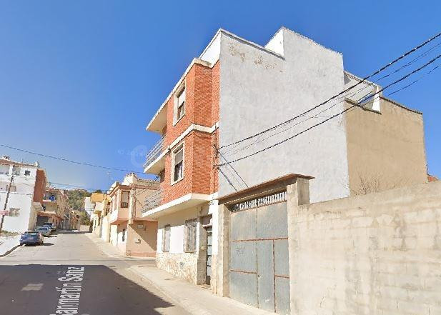 SE VENDE inmueble ALQUILADO en Godelleta