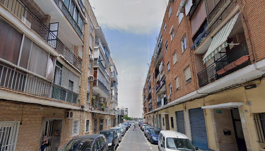 SE VENDE inmueble ALQUILADO en Torrent - foto 2