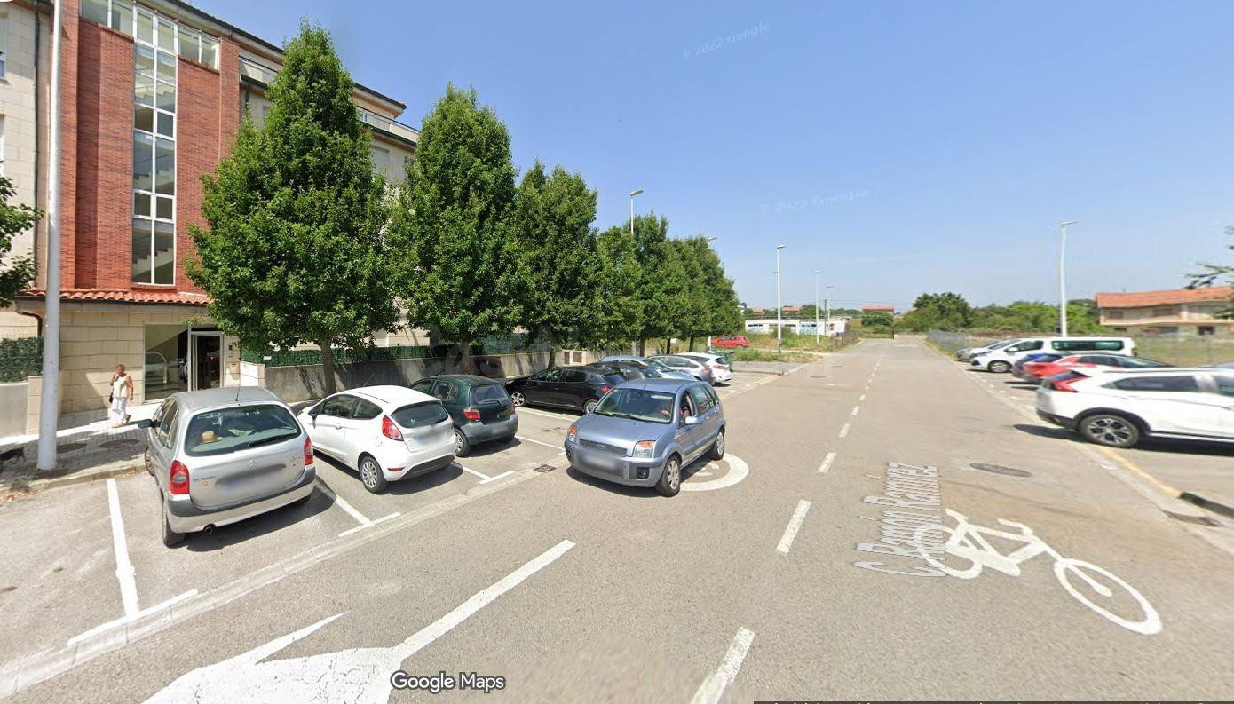 SE VENDE inmueble ALQUILADO en Santa Cruz de Bezana - foto 2