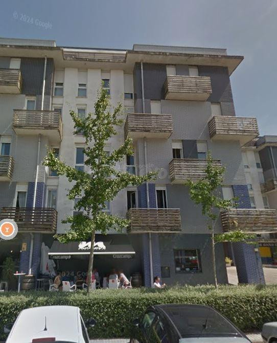 SE VENDE inmueble ALQUILADO en Santa Cruz de Bezana
