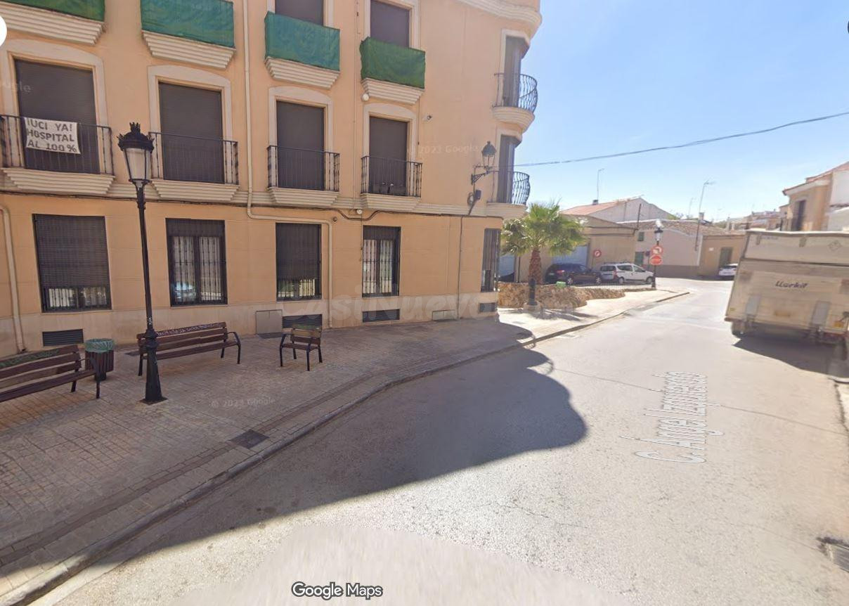 SE VENDE inmueble ALQUILADO en Tomelloso - foto 2