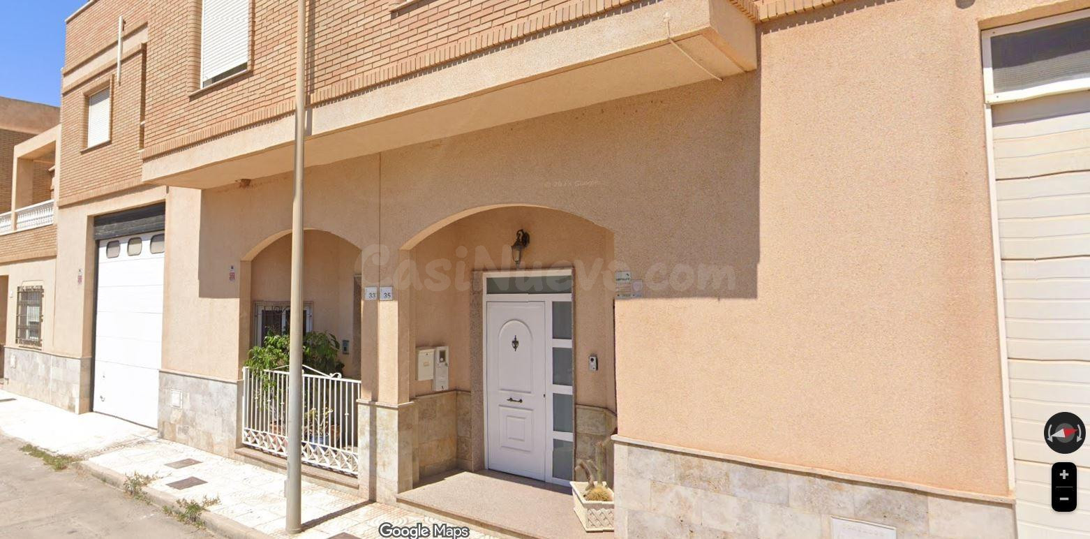 SE VENDE inmueble ALQUILADO en Vícar