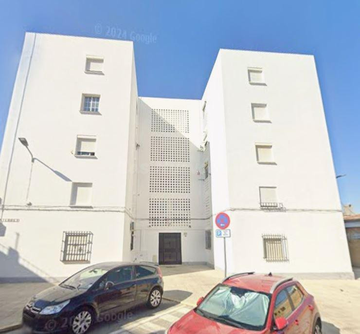 SE VENDE inmueble ALQUILADO en Puerto de Santa María (El)