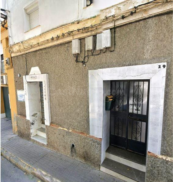 SE VENDE inmueble ALQUILADO en Puerto de Santa María (El)