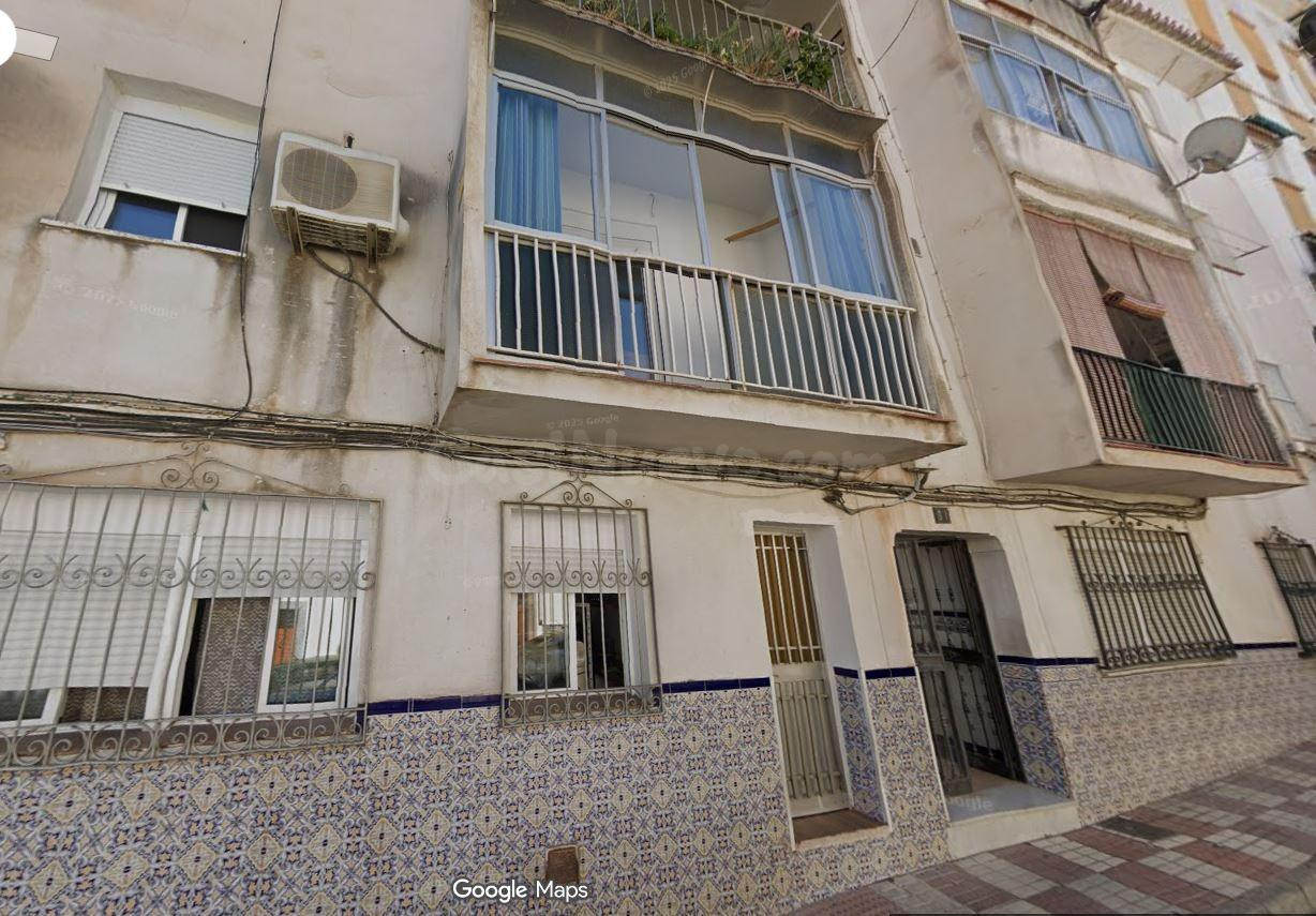 SE VENDE inmueble ALQUILADO en Coín