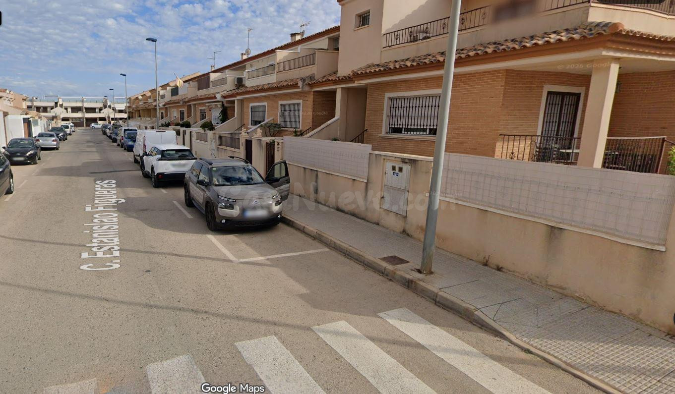SE VENDE inmueble ALQUILADO en San Pedro del Pinatar - foto 2