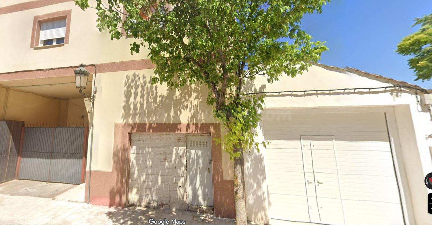 SE VENDE inmueble ALQUILADO en Tarancón