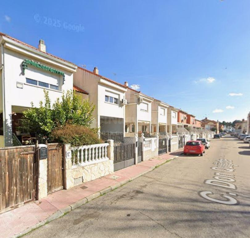 SE VENDE inmueble ALQUILADO en Seseña - foto 2