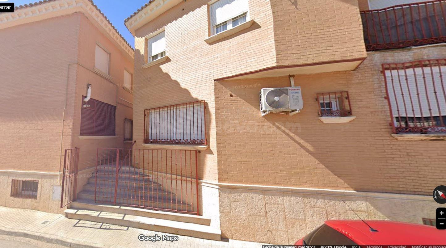 SE VENDE inmueble ALQUILADO en Tomelloso