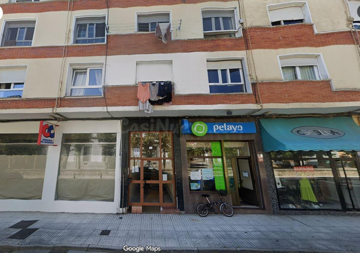 SE VENDE inmueble ALQUILADO en Santoña - foto 2
