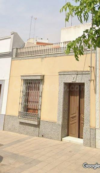 SE VENDE inmueble ALQUILADO en Almendralejo