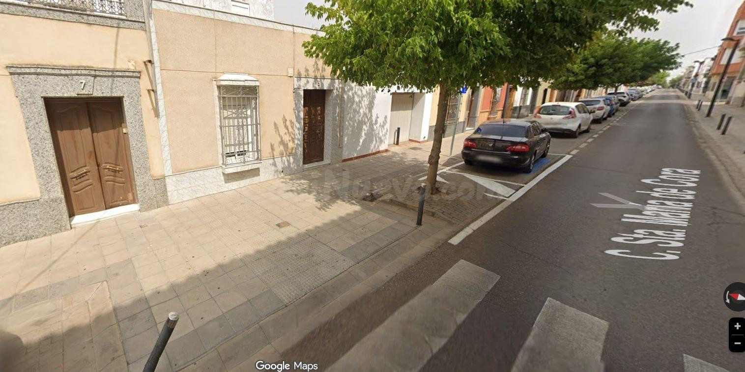 SE VENDE inmueble ALQUILADO en Almendralejo - foto 3