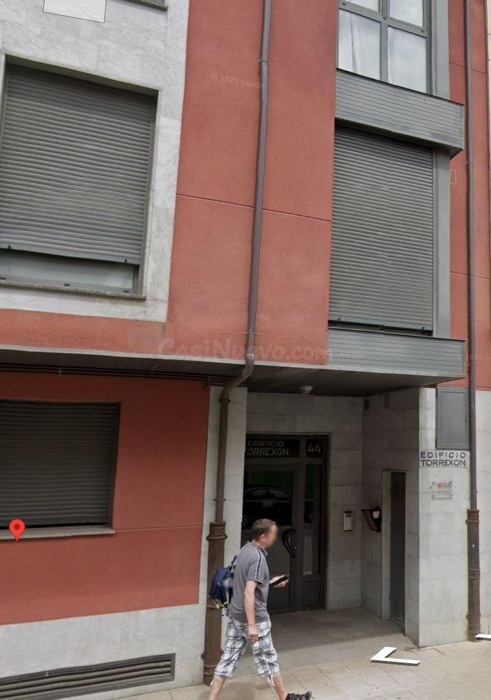 SE VENDE inmueble ALQUILADO en Llanes