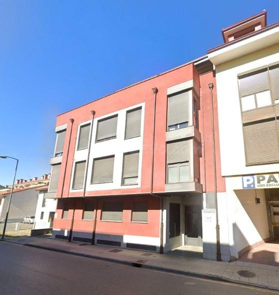 SE VENDE inmueble ALQUILADO en Llanes - foto 3