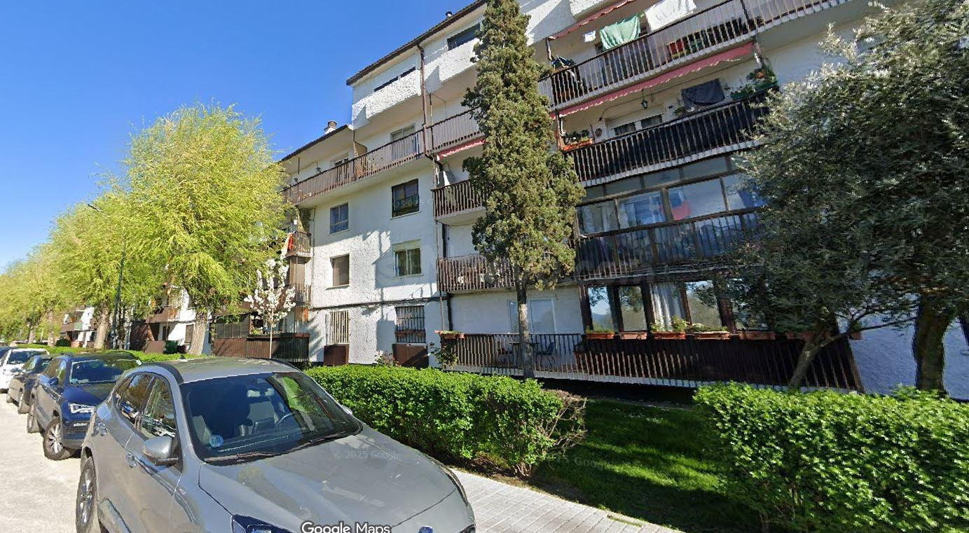 SE VENDE inmueble ALQUILADO en Collado Villalba