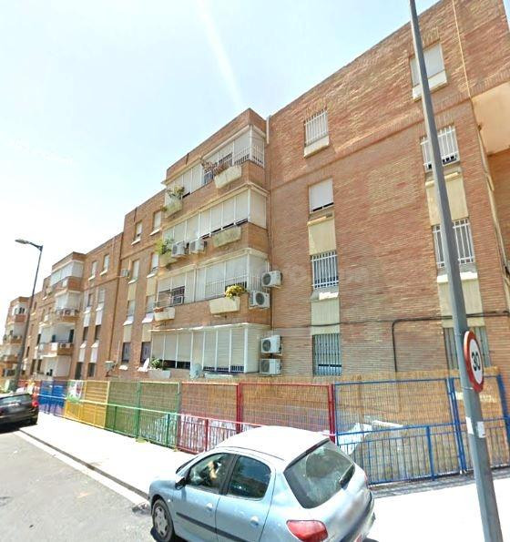SE VENDE inmueble ALQUILADO en Alcalá de Guadaíra