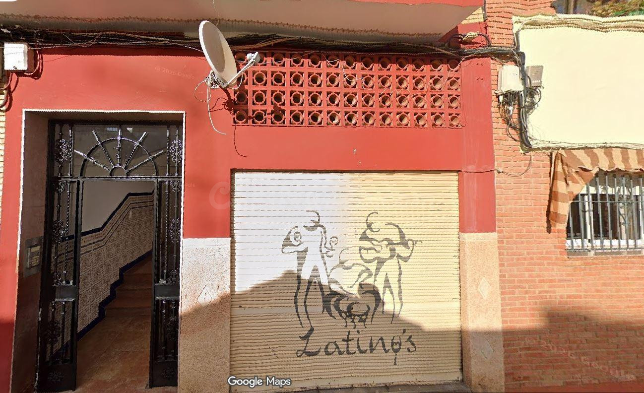 SE VENDE inmueble ALQUILADO en Córdoba
