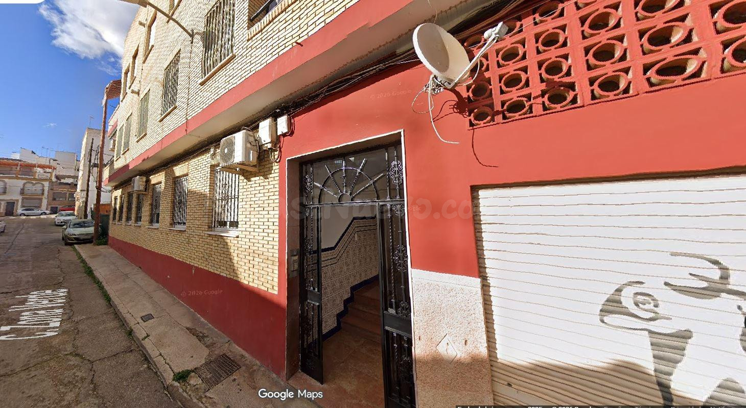 SE VENDE inmueble ALQUILADO en Córdoba - foto 2