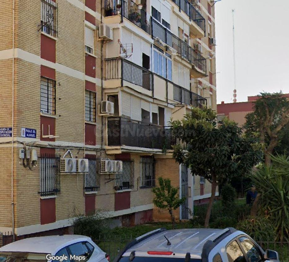 SE VENDE inmueble ALQUILADO en Castilleja de la Cuesta