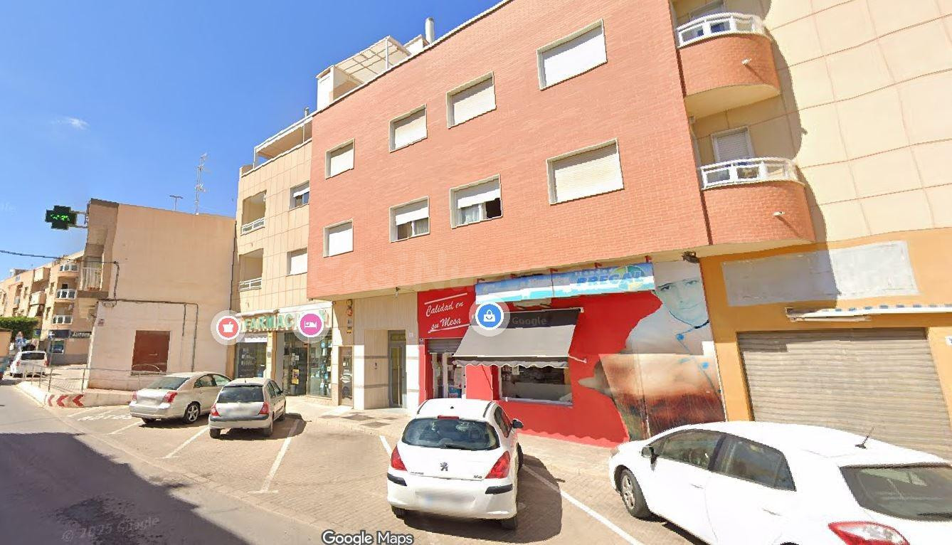 SE VENDE inmueble ALQUILADO en Ejido (El) - foto 3