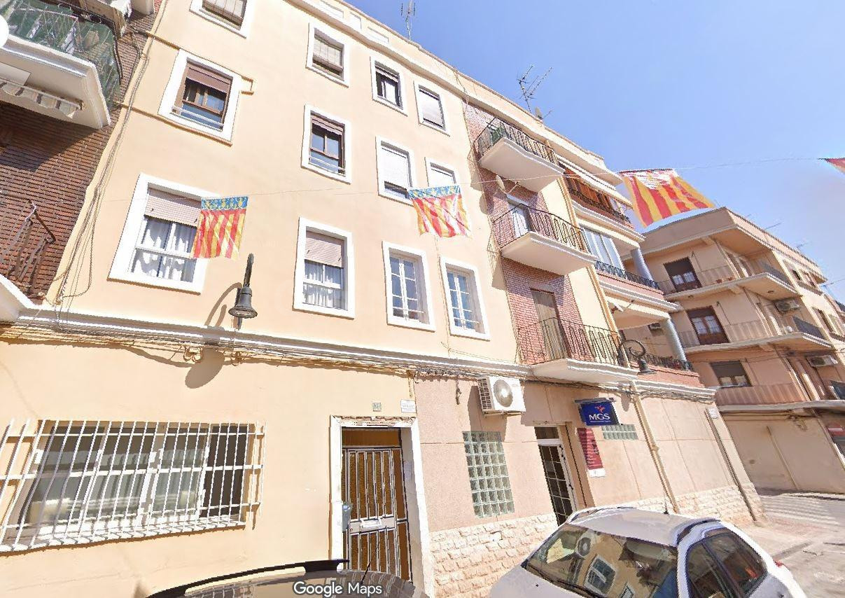 SE VENDE inmueble ALQUILADO en Aldaia - foto 3