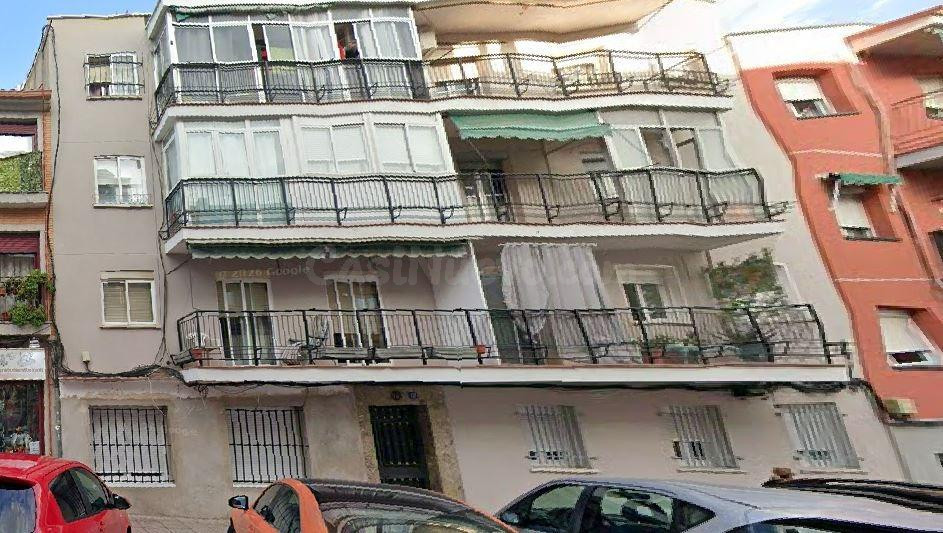 SE VENDE inmueble ALQUILADO en San Sebastián de los Reyes - foto 2