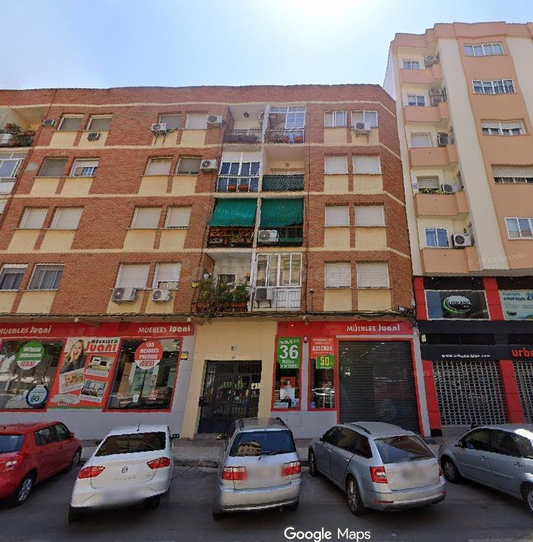 SE VENDE inmueble ALQUILADO en Badajoz - foto 2