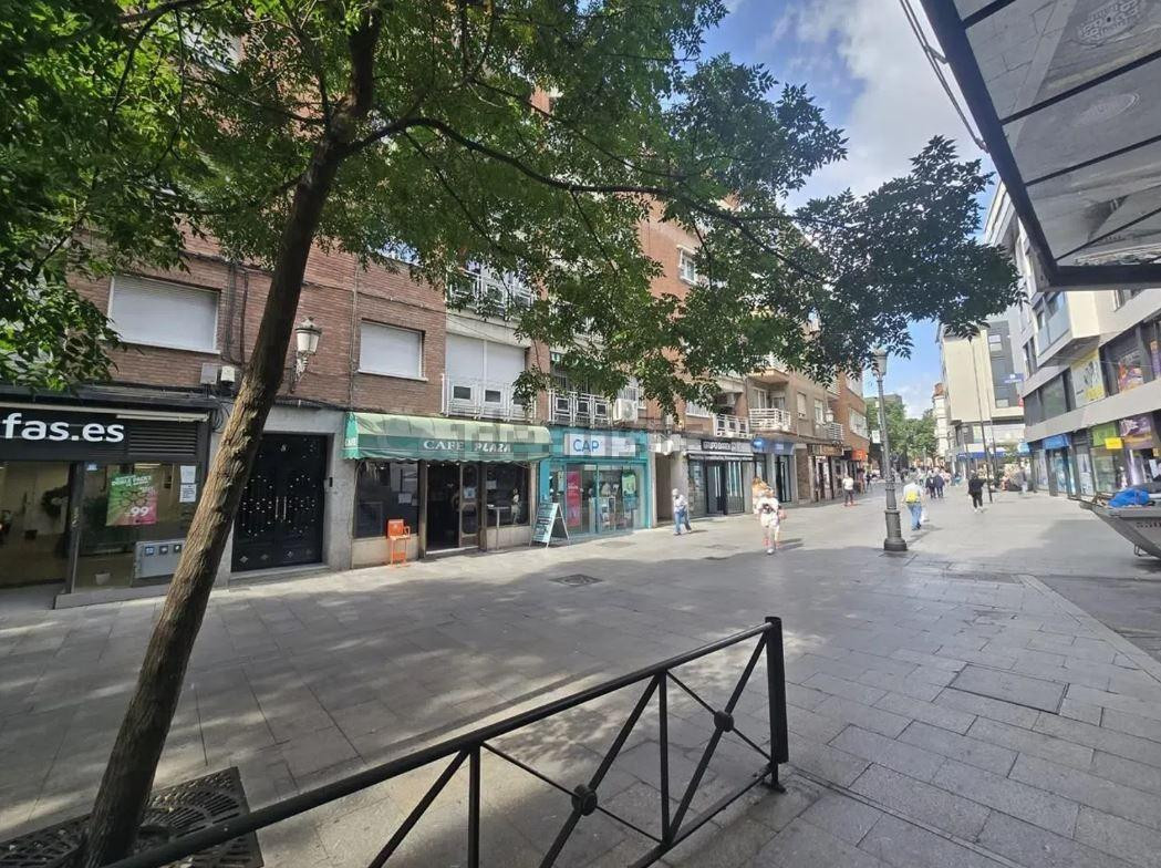 SE VENDE inmueble ALQUILADO en Alcorcón - foto 5