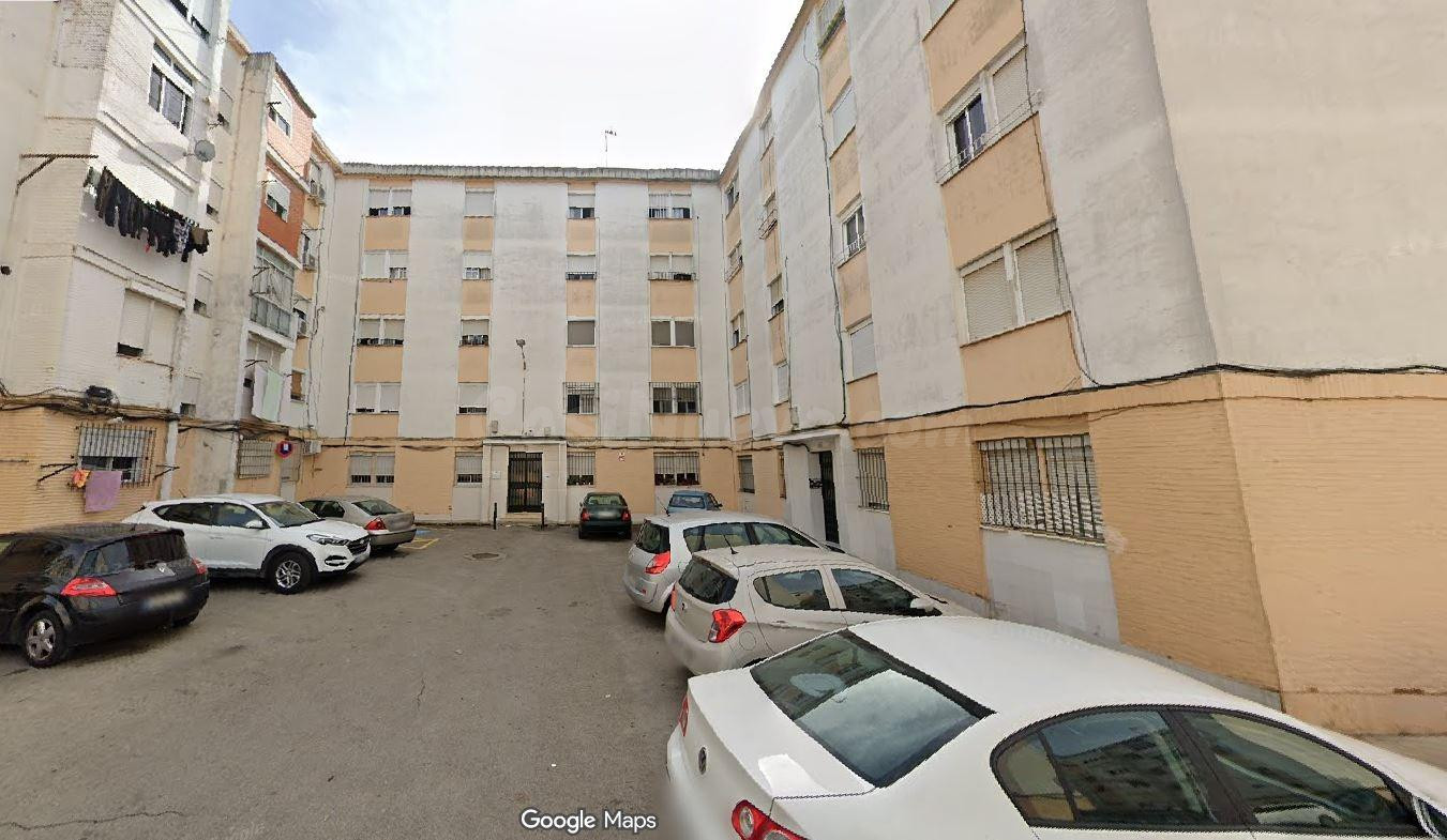 SE VENDE inmueble ALQUILADO en Jerez de la Frontera - foto 3