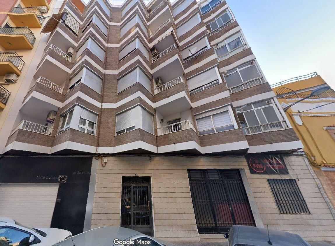 SE VENDE inmueble ALQUILADO en Villarreal/Vila-real - foto 2