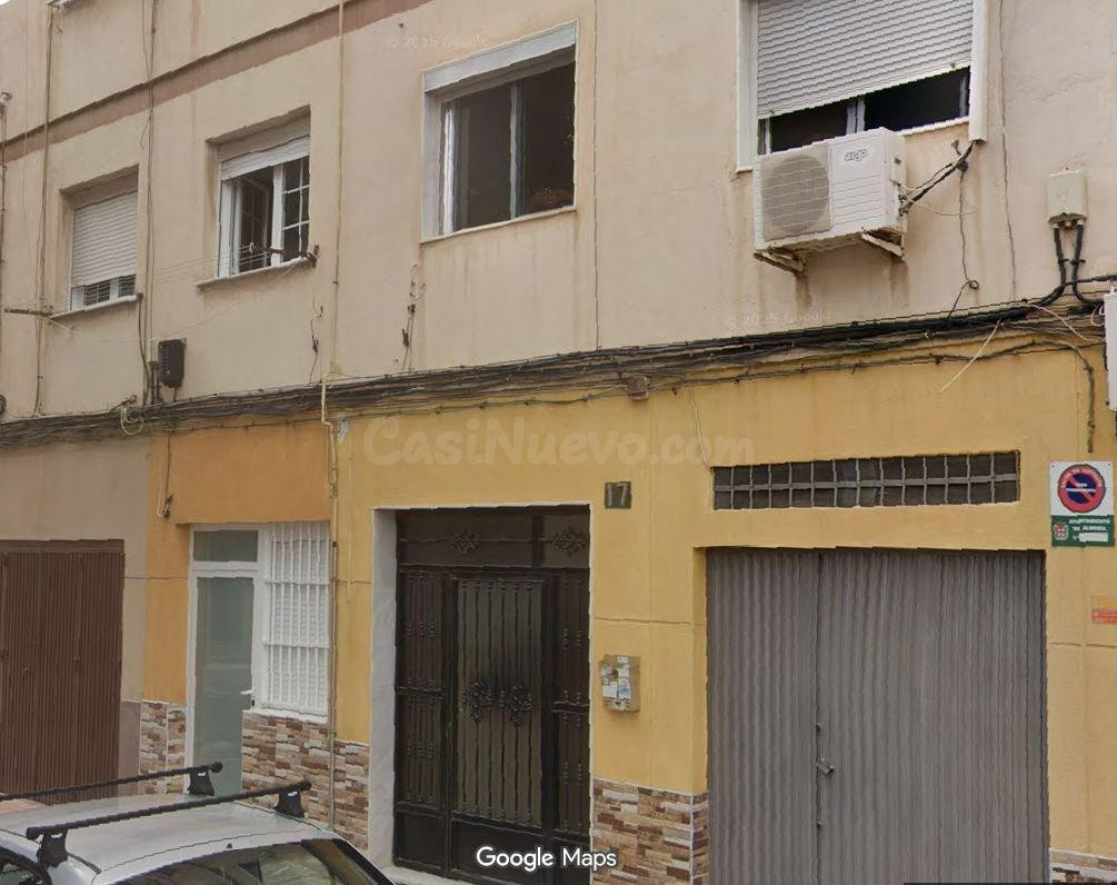 SE VENDE inmueble ALQUILADO en Almería