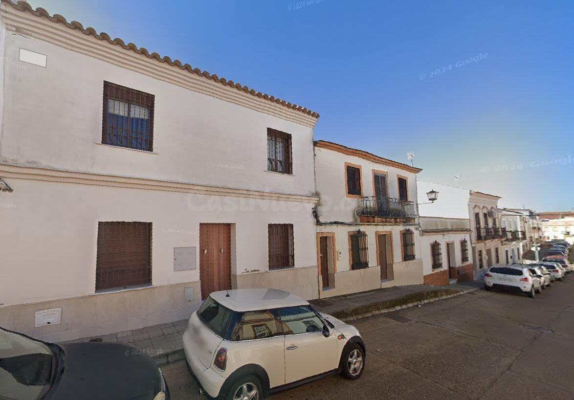 SE VENDE inmueble ALQUILADO en Lepe - foto 3