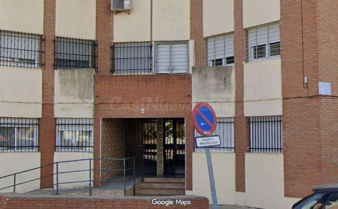 SE VENDE inmueble ALQUILADO en Huelva