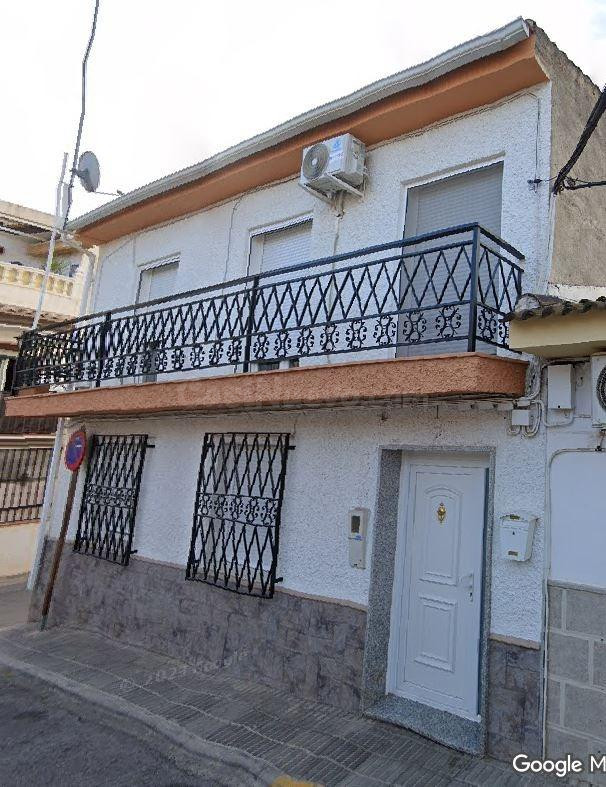 SE VENDE inmueble ALQUILADO en Gabias (Las) - foto 2