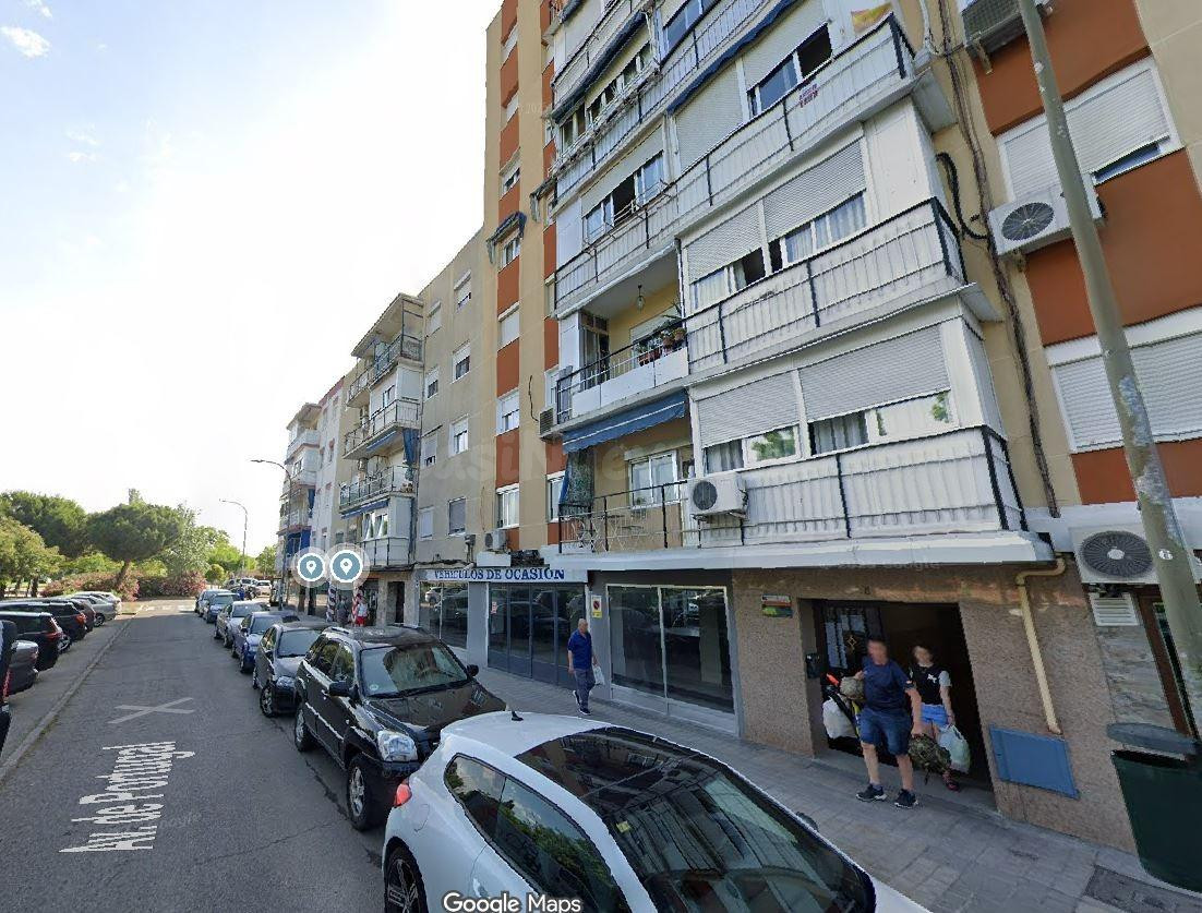 SE VENDE inmueble ALQUILADO en Móstoles - foto 2
