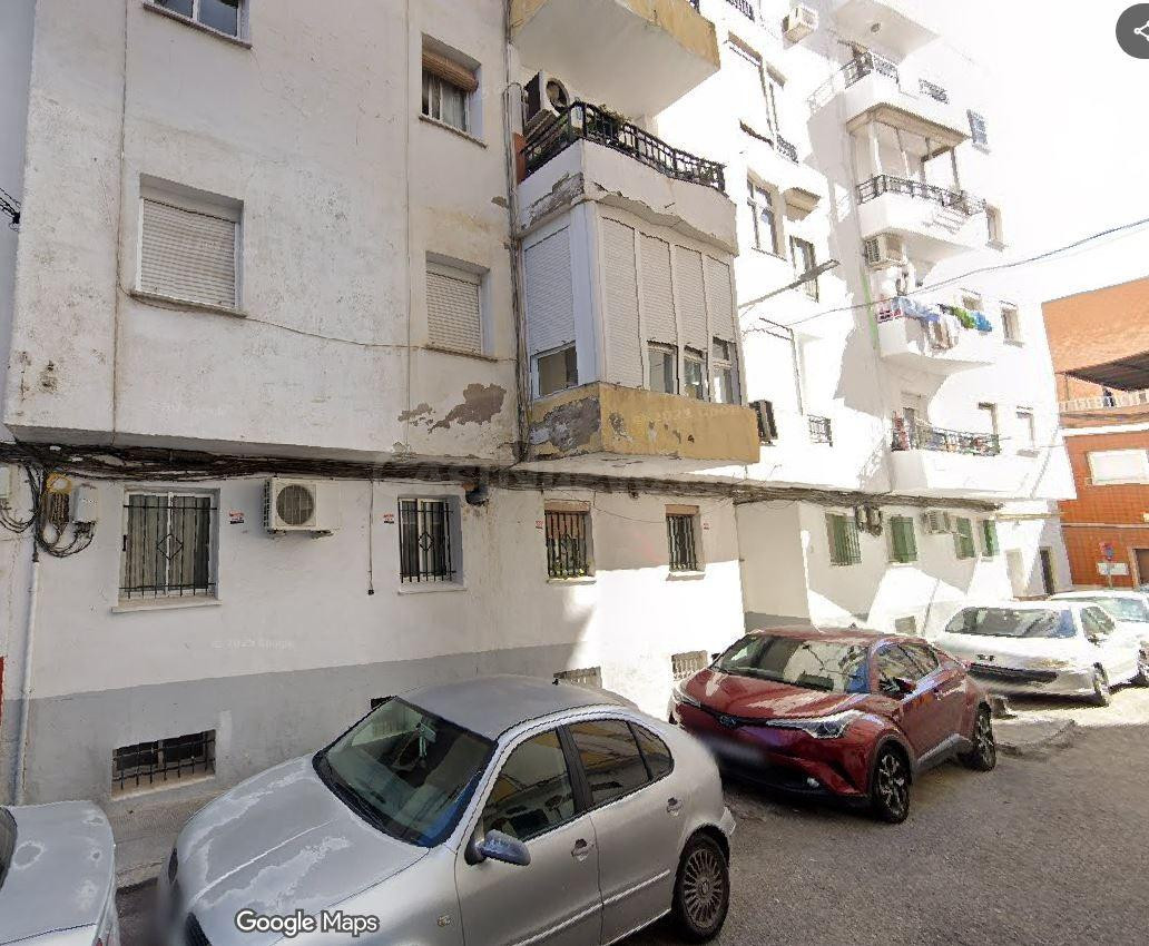SE VENDE inmueble ALQUILADO en San Juan de Aznalfarache - foto 3