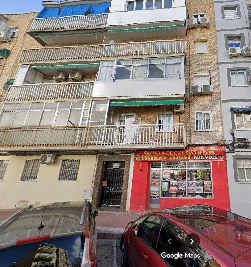 SE VENDE inmueble ALQUILADO en Parla - foto 2